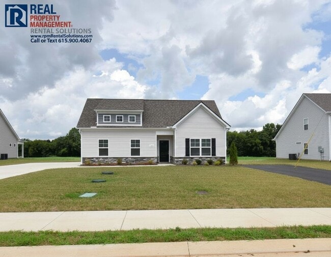 Building Photo - 1142 Bluecreek Cir