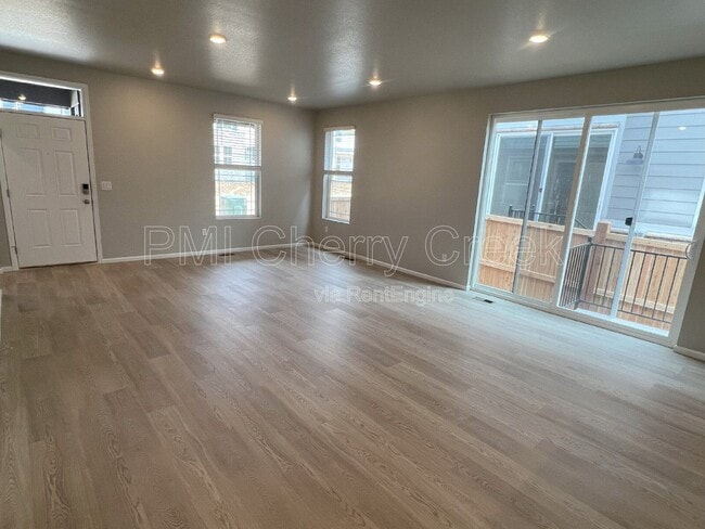 Foto del edificio - 741 N Tempe St