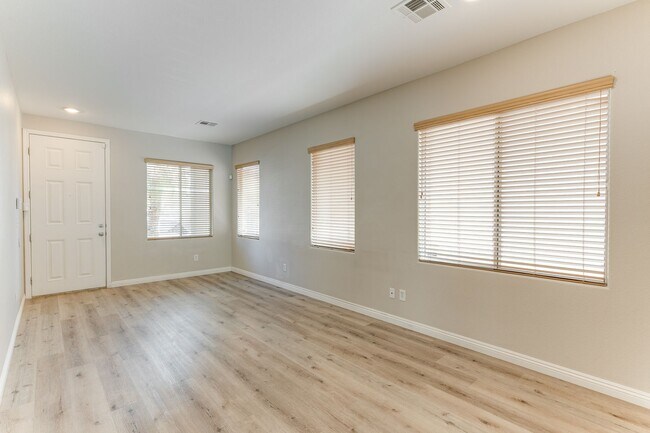 Building Photo - ** COMING SOON! **Coronado Ranch Pool Home | Stunning 4 Bed Beauty with Designer Kitchen & Privat...