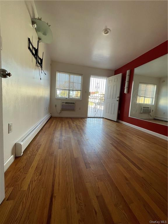 Building Photo - 3 bedroom in Bronx NY 10473