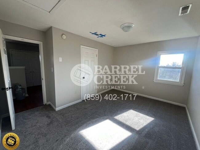 Building Photo - 108 Chase Ln