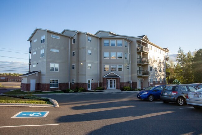 Photo du bâtiment - 135 Reynolds St