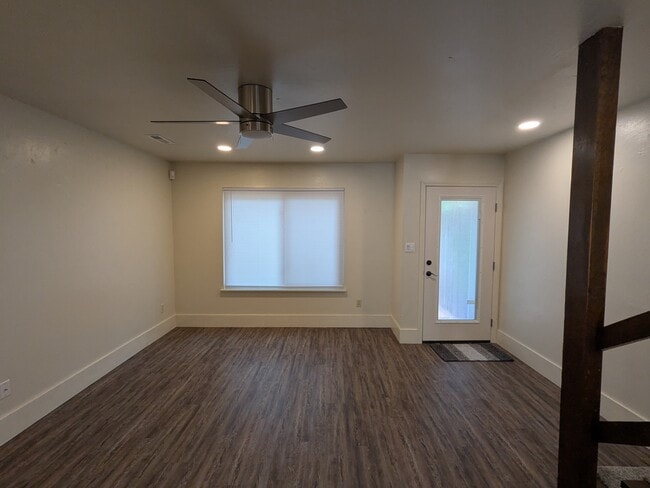 Photo - 562 Teal Ln Townhome
