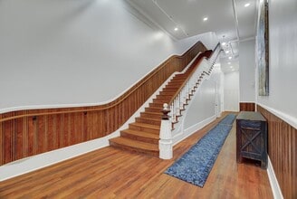 Building Photo - 2206 The Strand