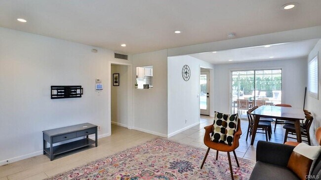 Foto del edificio - 2015 Lawrence Street, Palm Springs, CA 922...