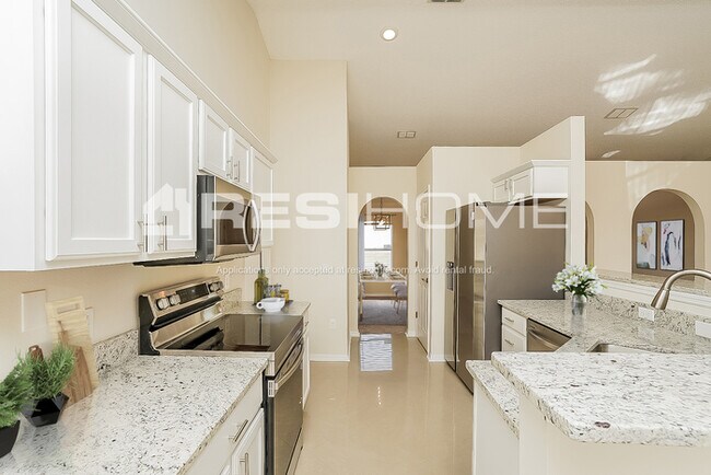 Building Photo - 5530 Landover Blvd