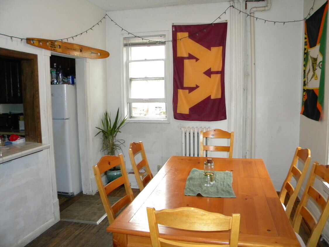 Foto del edificio - 1203 8th St SE