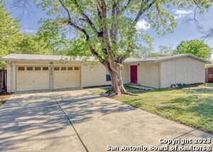 Foto principal - 311 Granada Dr