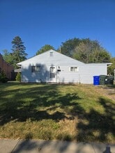 Building Photo - 2283 Dawnlight Ave