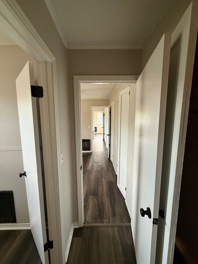 Foto del edificio - 616-622 14th St Quadplex