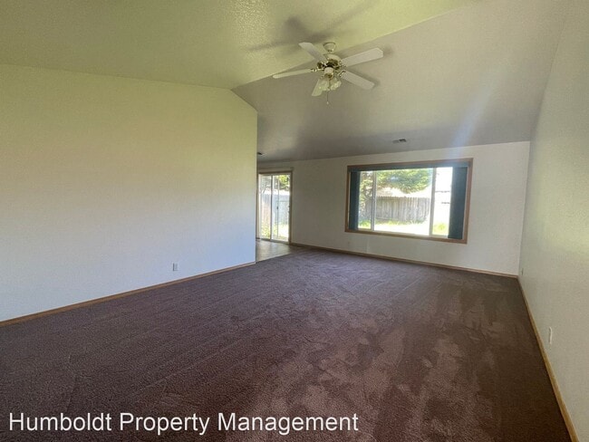 Building Photo - 3 br, 2 bath House - 2275 Silverbrook Ct