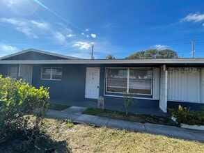 Building Photo - 913 S G St