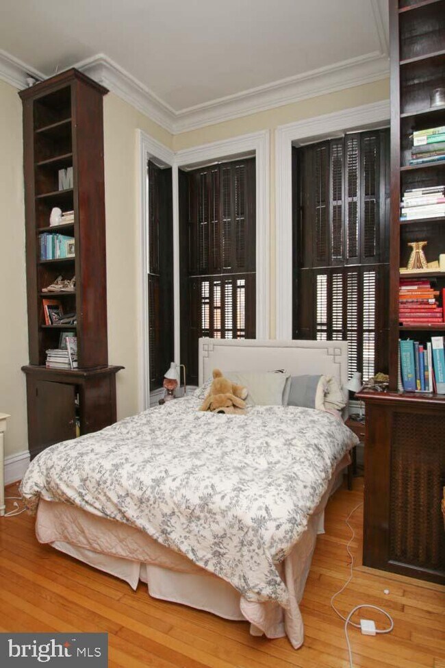 Foto del edificio - 2218 Delancey Pl