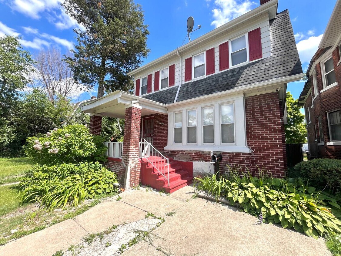 Foto principal - 2047 Seward St