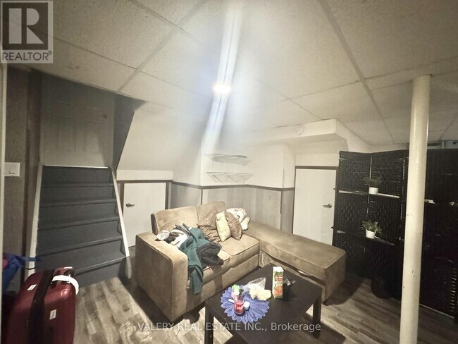 Photo du bâtiment - 25 Sutter Ave