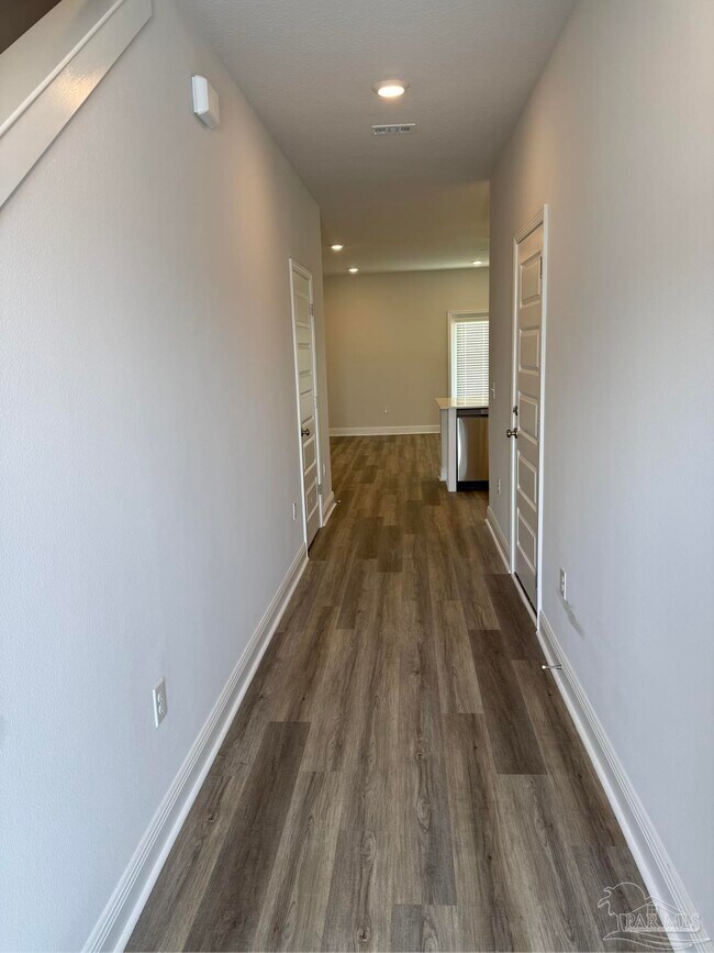 Foto del edificio - 3984 Pendragon Cir