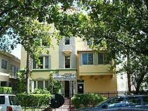 Building Photo - 1319 Meridian Ave