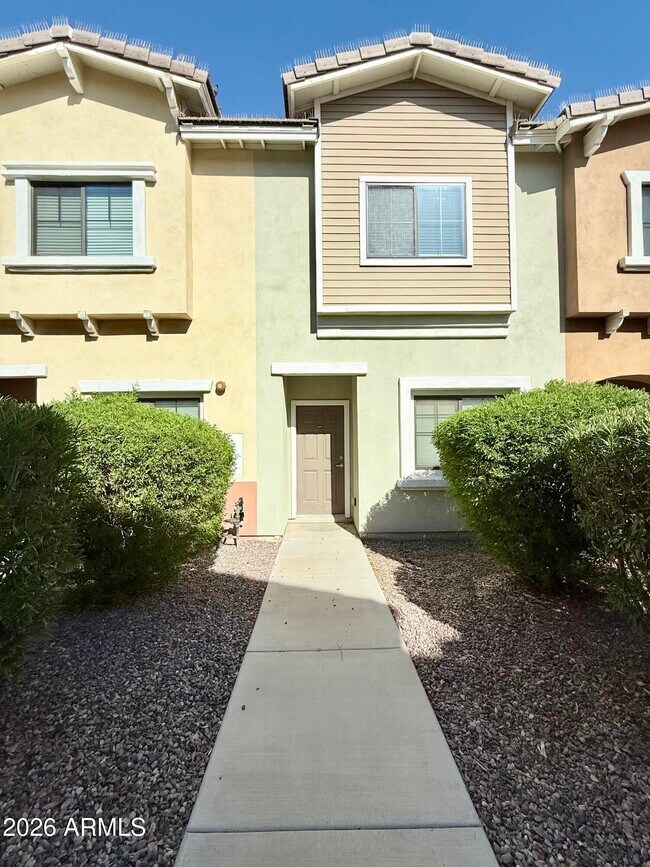 Foto del edificio - 7323 E Belleview St