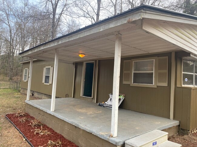Building Photo - 3352 US-11