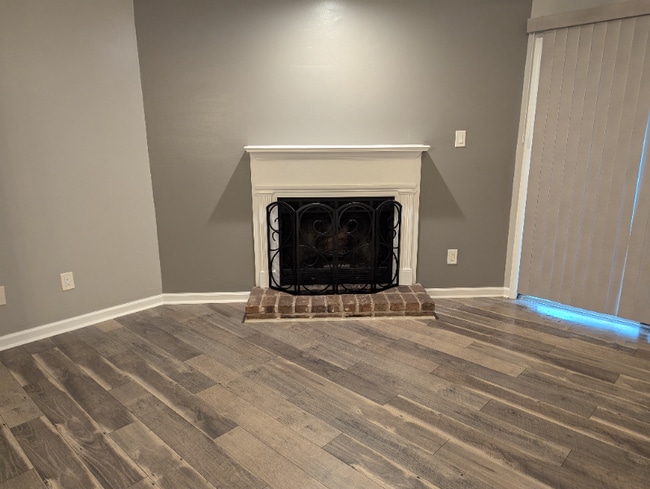 Building Photo - 47 Summer Oaks Dr