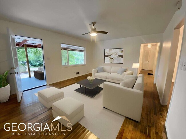 Foto del edificio - 4340 Glenwood Pkwy