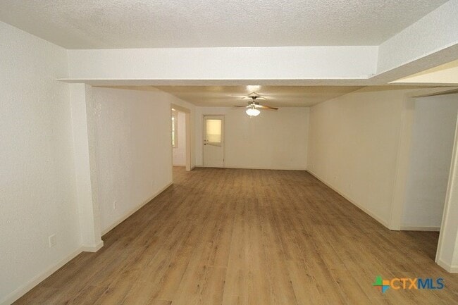 Building Photo - 507 Judy Ln