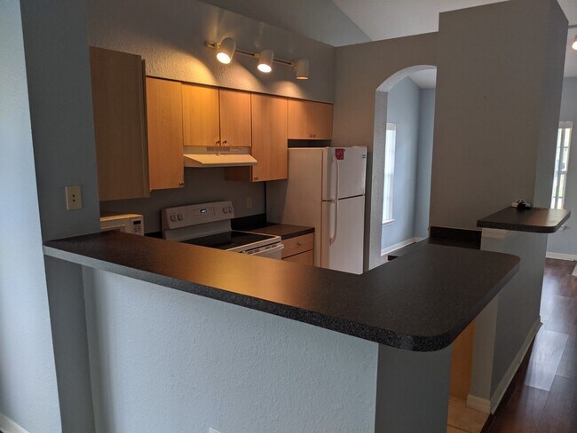 Kitchen - 3515 Wembley Way