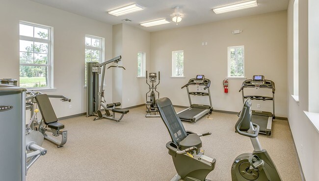 Foto del edificio - 240 Blue Creek Way