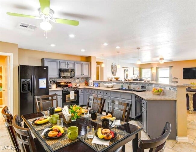 Foto del edificio - 6524 New Brunswick Ave