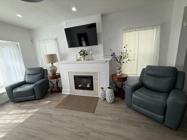 Foto del edificio - 727 Indiana St