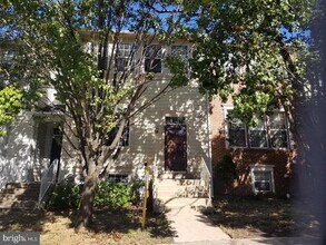 Building Photo - 3290 Gina Pl