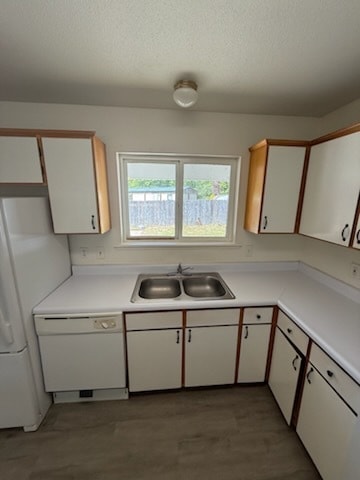 Building Photo - 2350 Howland Hill Rd