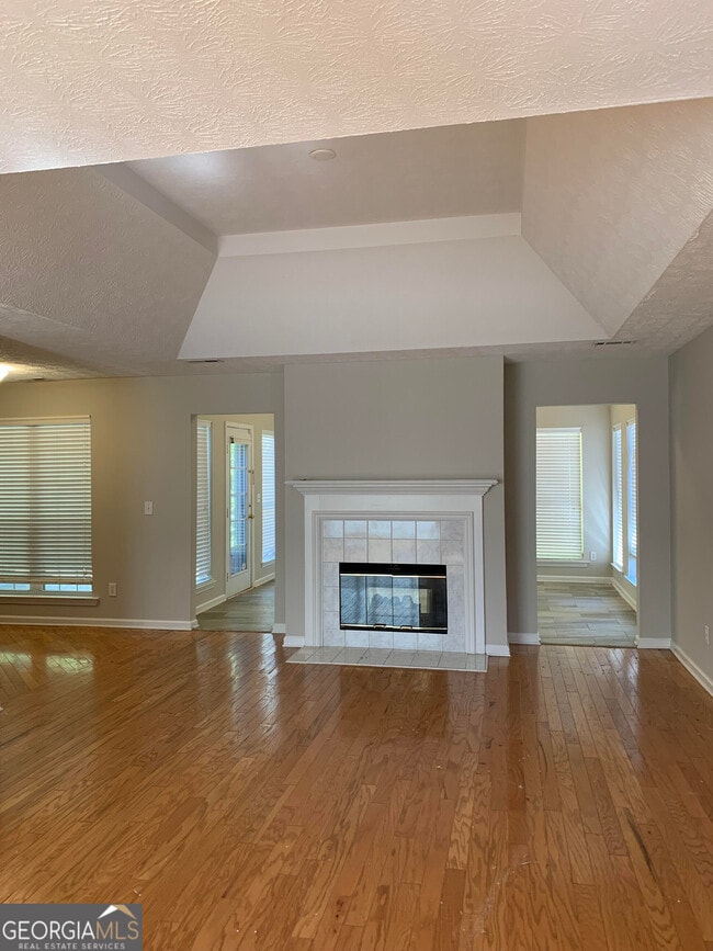 Building Photo - 312 Vendella Cir