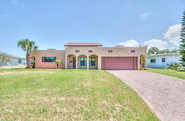 Gorgeous Mediterranean Style Home in Ormond Beach! - Gorgeous Mediterranean Style Home in Ormond Beach!