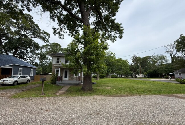 Building Photo - 1101 Marne Hwy