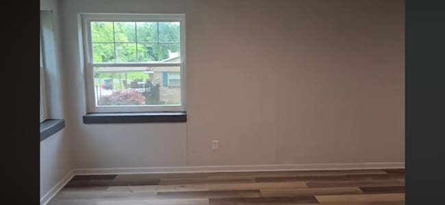 Building Photo - 1419 Leon Dr