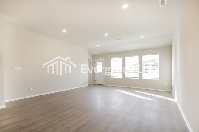 Building Photo - 6509 NW Kathleen St