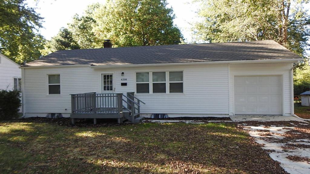 Foto principal - 6208 E 148th Terrace
