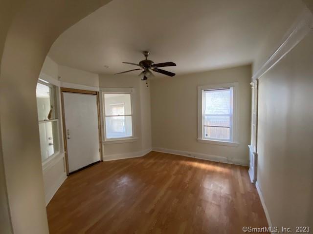 Foto del edificio - 695 Beechwood Ave