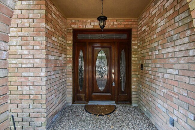 Foto del edificio - 127 Rush Haven Dr