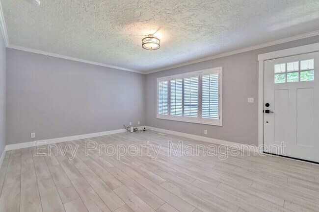 Building Photo - 619 W 1600 S