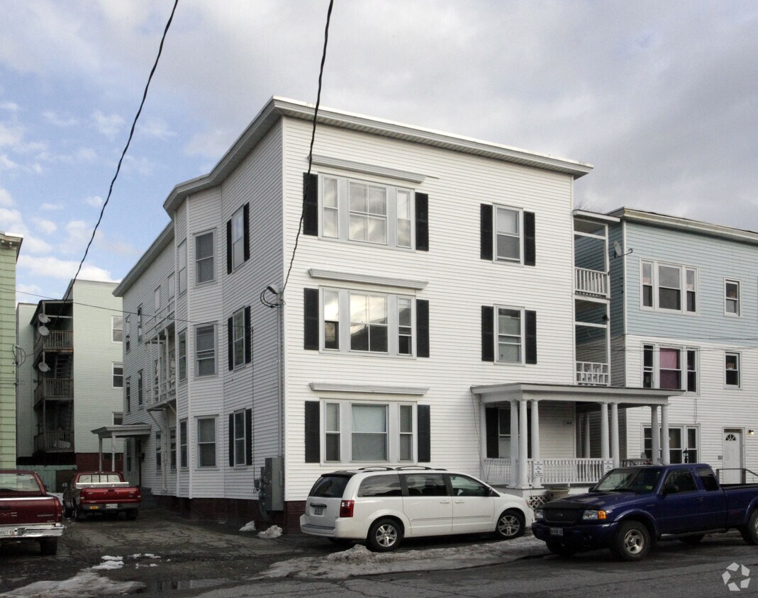 Primary Photo - 100 Blake St