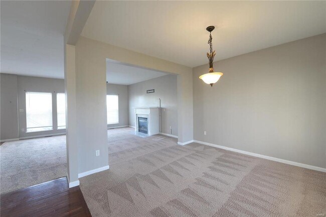 Foto del edificio - 4644 Richmond Forest Dr