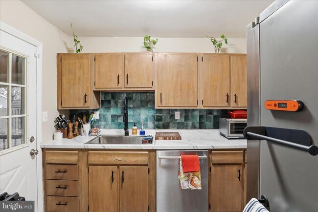 Foto del edificio - 2209 S Culpeper St