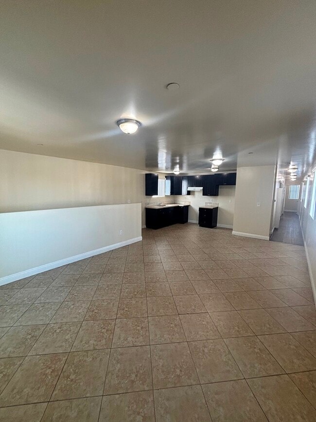 Foto del edificio - 9031 Avalon Blvd