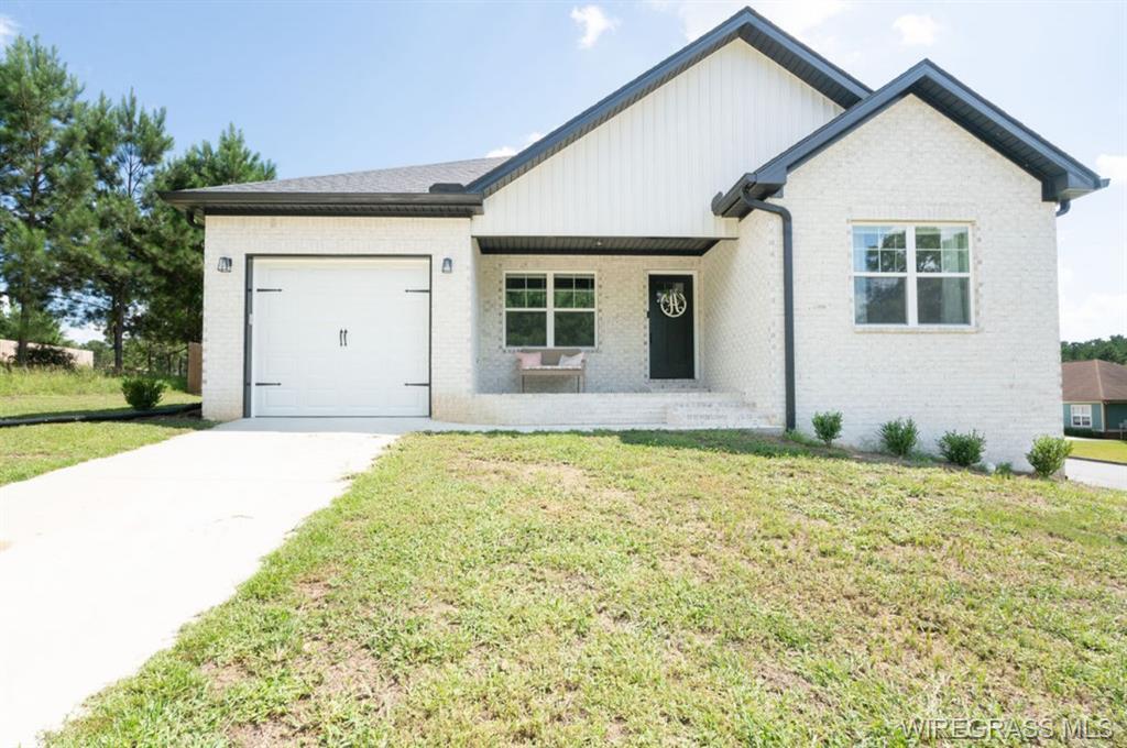 Primary Photo - 124 Sandy Hls Ct