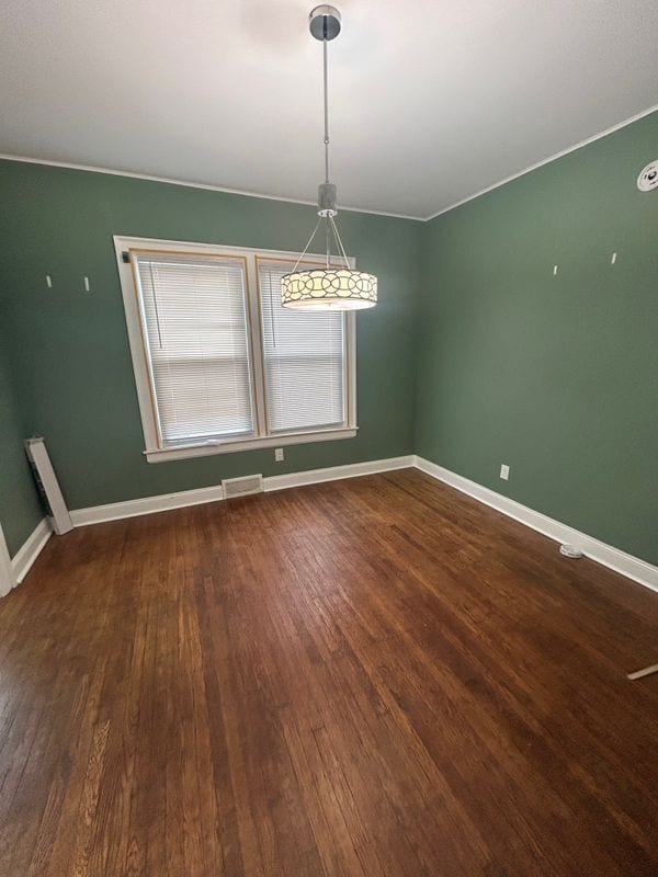 Building Photo - 625 E Utica St