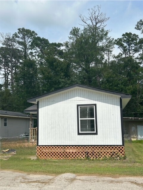 Foto del edificio - 3510 Fox Dr