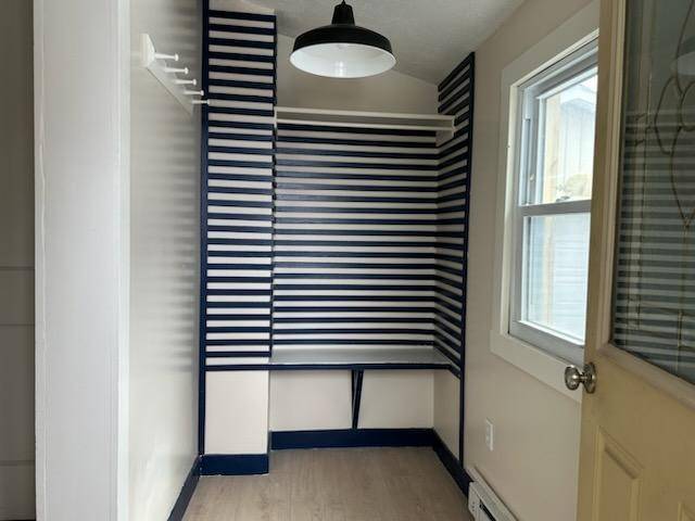 Foto del edificio - 606 Broadway