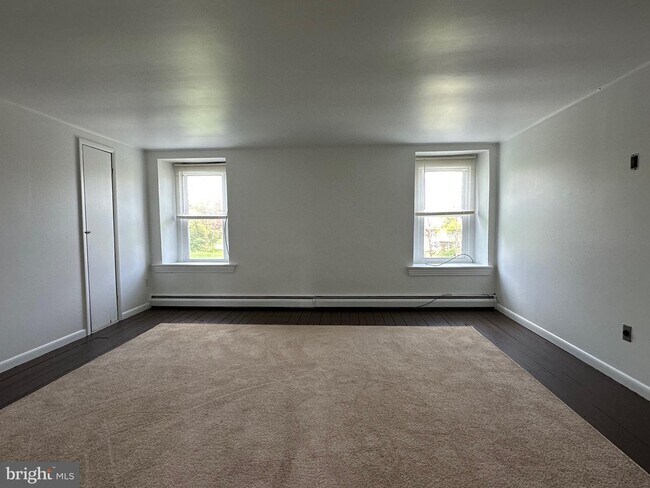 Foto del edificio - 2300 E Cedarville Rd
